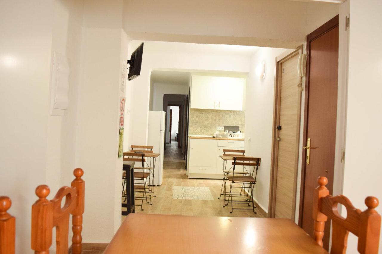 Buena Onda Malaga Exterior photo